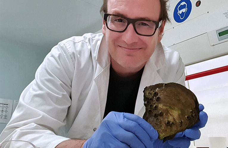 Restoring local oyster reefs talk at Solitary Islands Aquarium