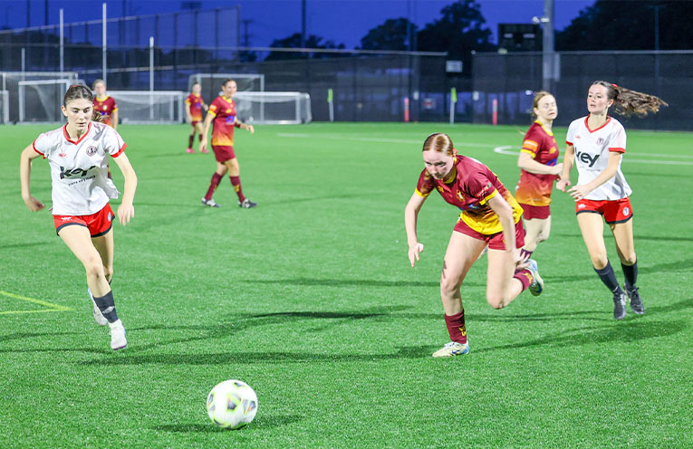 Mackay shines for Lionesses but Thorn strikes late as Raiders salvage a draw