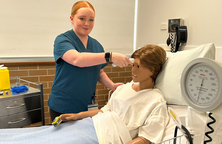 Coffs student, 18, already meeting critical demand for healthcare workers
