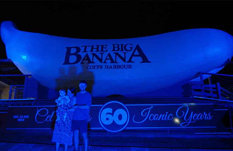 The Big Banana was lit up blue especially for Beatrix.