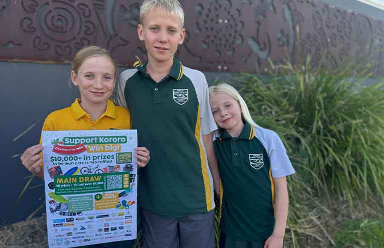 Kororo Public School raises $9,800 in prizes