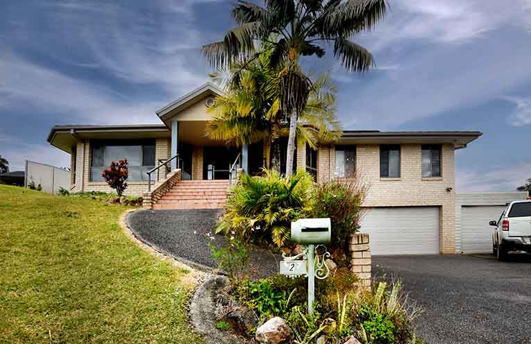 2 Tallowood Court, Toormina is on the market with Unrealestate Coffs Coast