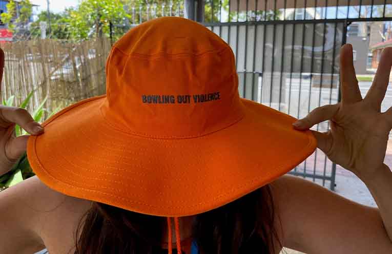 Coffs Harbour cricketers take a stand against gender-based violence