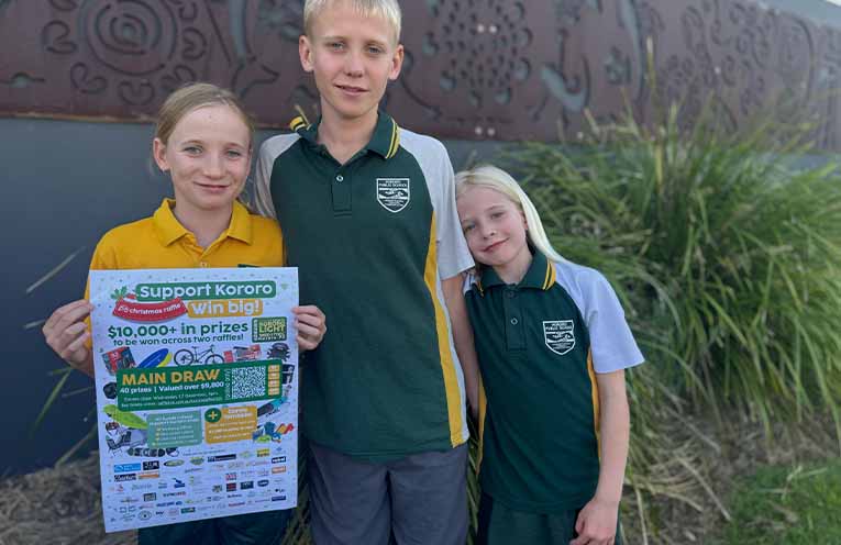 Kororo Public School raises $9,800 in prizes