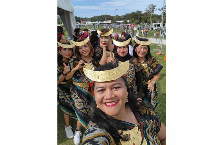 The Coffs Harbour Indonesian women’s dance group will perform the Nusa Tenggara Timur traditional dance.