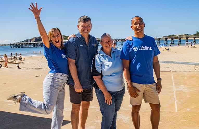 Lifeline North Coast partners with Rotary Club of Coffs Harbour to strengthen community wellbeing