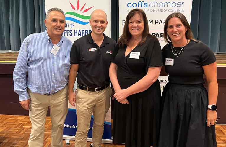 Garth Shipperlee (Chamber), Rob Bebb (NAB) and Bishop Druitt College’s Susan Nealon and Holly Heather.