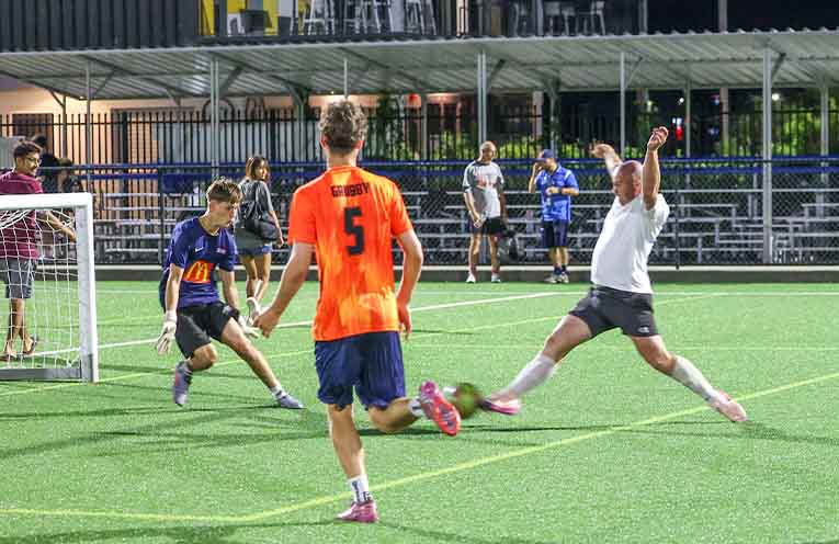 Mitch Brewster and the Mad Deadly Dingoes (white) are leading Men’s Division One.