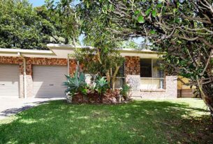 2/4 Narani Close, Coffs Harbour is on the market with Unrealestate Coffs Coast