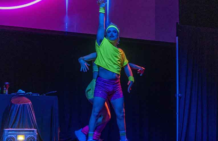 Bellingen’s Raji Renshaw tours with cabaret production