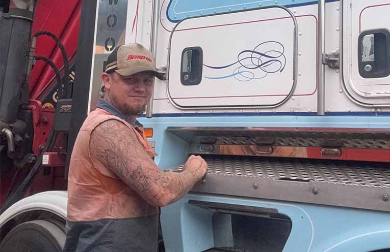 TAFE NSW graduate Billy York wins Gili Award