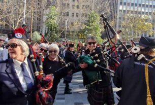 Coffs Coast Pipes and Drums members join record-setting Ladies in Pipe Bands
