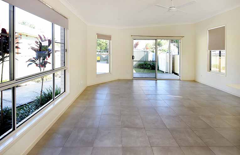 PROPERTY_Unreal Estate_PY3