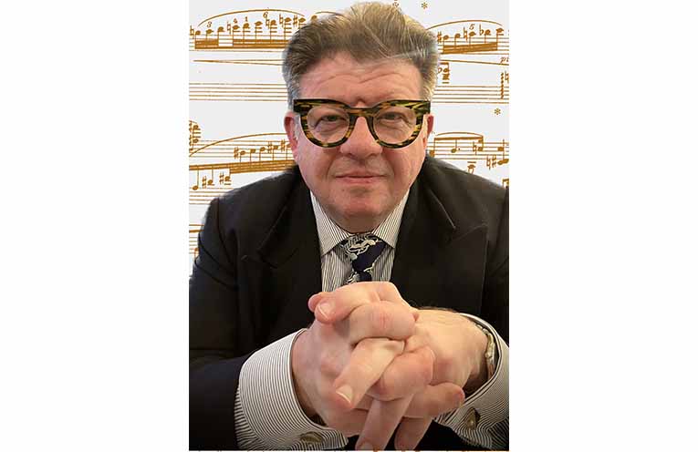 Pianist Glenn Amer.