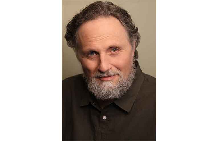 Bass-baritone Warwick-Fyfe.