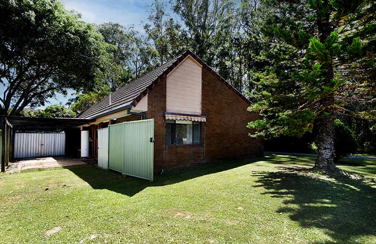 PROPERTY_1_200 Linden Ave Boambee East - Unrealestate_PY4