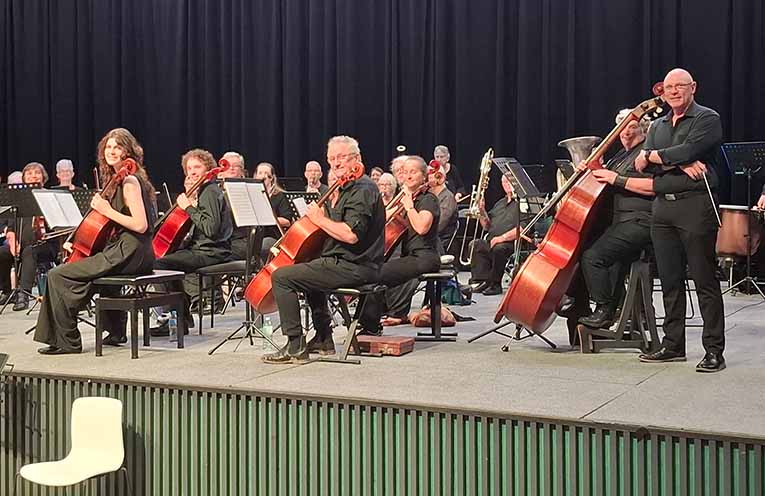 …and the right side of the City orchestra.